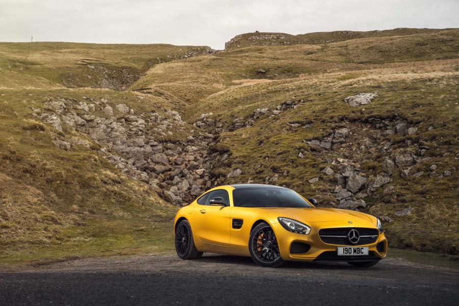  Mercedes-AMG GT S 2015 года  (UK) (фото 13 из 30)